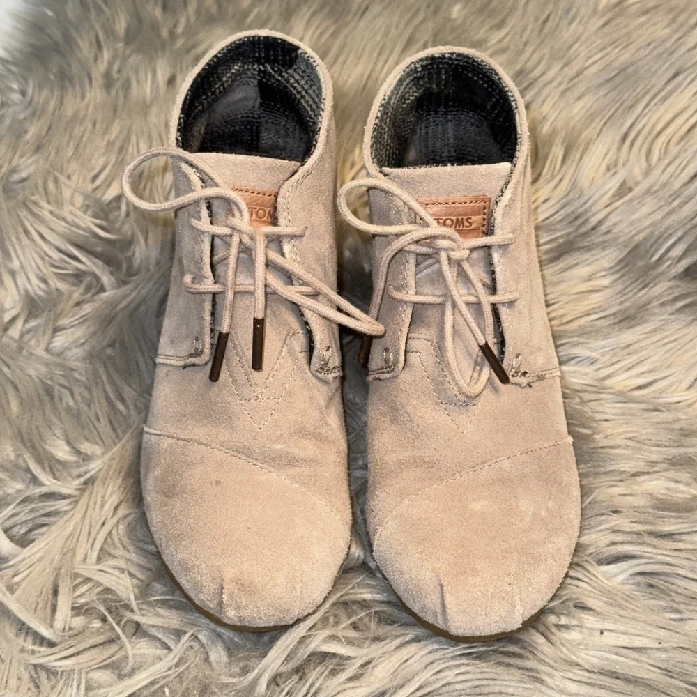 Toms boot features